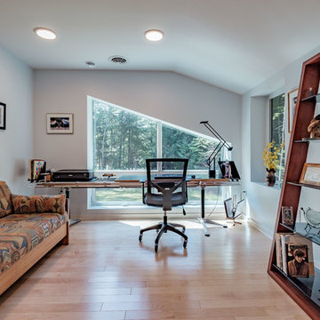 Tula Modern