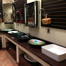 Showroom - Bathroom Sinks