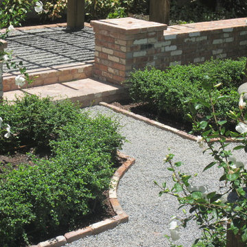 Courtyard garden details