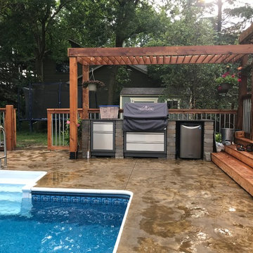 Pergolas, decks, backyards
