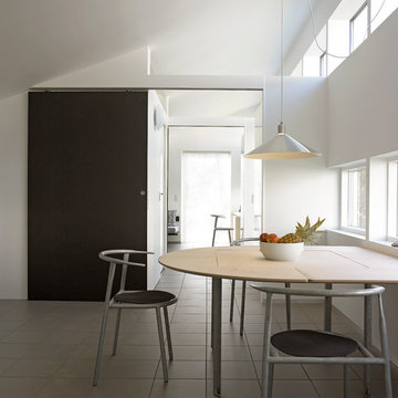 Annexe in metal sheets