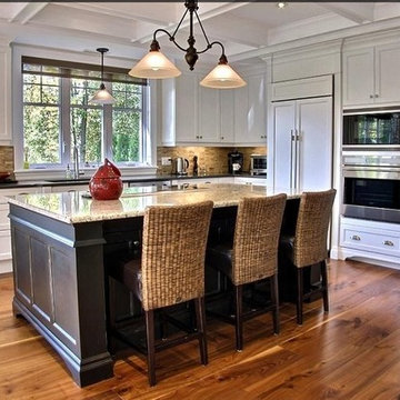 Traditional/Contemporary Interior