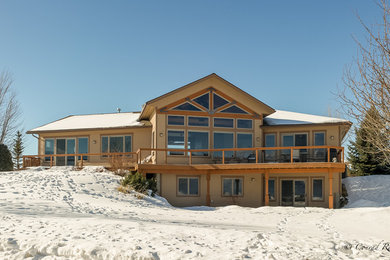 Inspiration for a craftsman home design remodel in Other