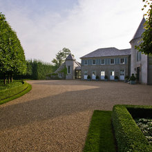CHATEAU EXTERIOR