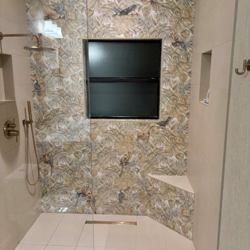 Tropical Mobility Friendly Guest Bathroom