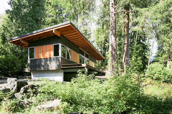 Rustic Exterior by Studio Zerbey Architecture + Design