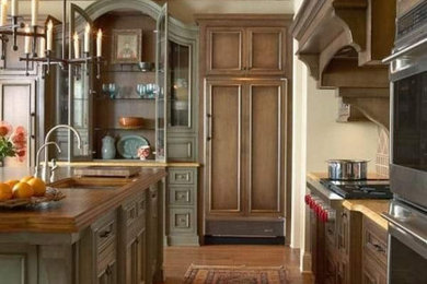Kitchen Cabinetry Stain and Refinish