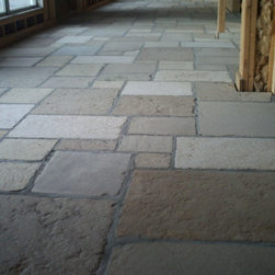 Reclaimed Limestone Floor - Home Decor