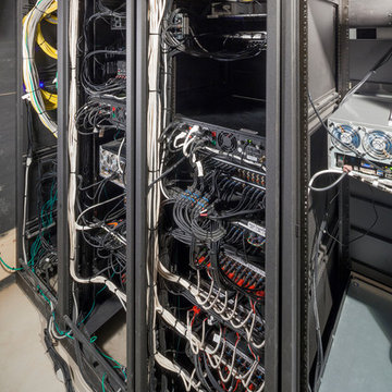 Extreme Home, Controlled