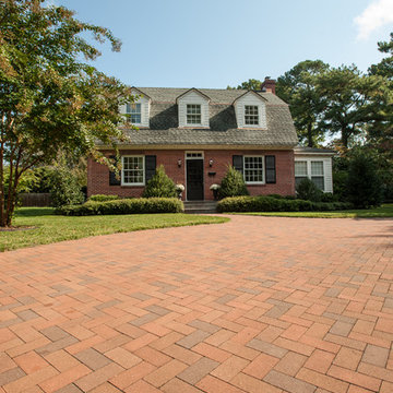 Colonial Driveway