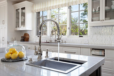 Design ideas for a kitchen in Los Angeles.