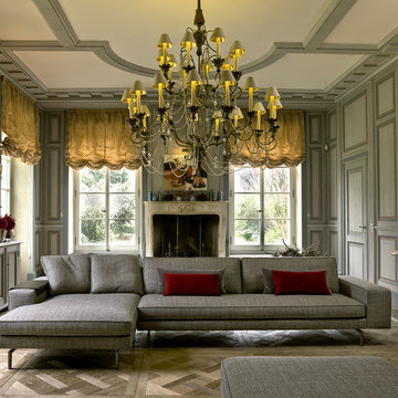 Selling: Irving Sofa