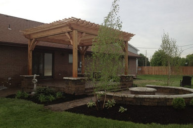 Elegant patio photo in Kansas City