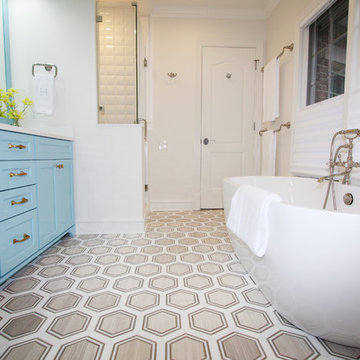 Sensational Girl's Bathroom