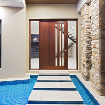 Prestigious waterfront design in Raby Bay