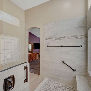 Modern Master Bathroom in Green Valley Ranch