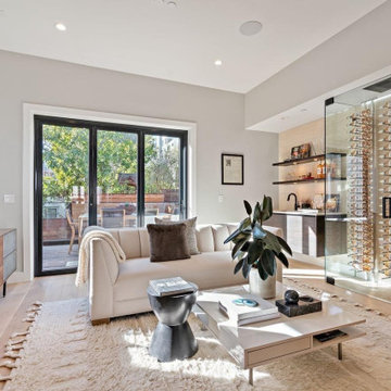 Noe Glass Wall