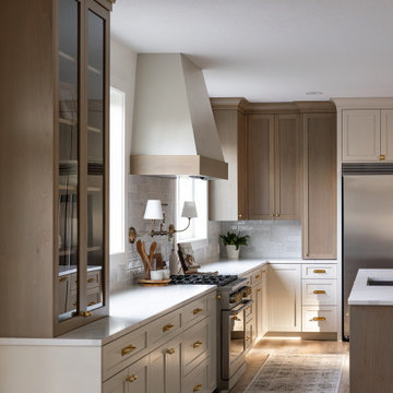 Timeless Chic: Elegant Neutral Kitchen