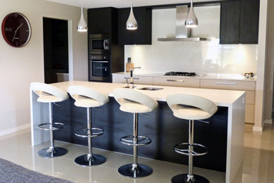 This is an example of a kitchen in Adelaide.