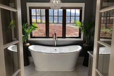 Example of a bathroom design in Other