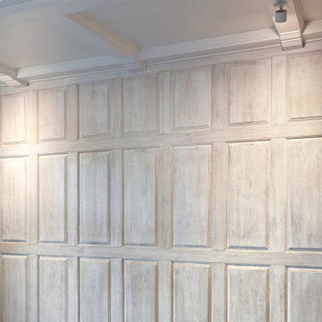 Coffered ceiling and wood panelling