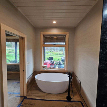 Wallpaper installation Bathroom in Columbus