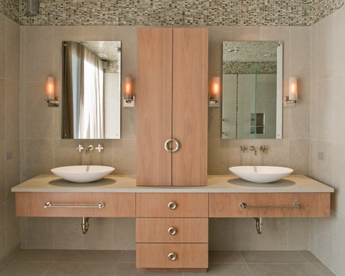 Best Contemporary Bathroom with Light Wood Cabinets Design Ideas ...