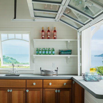 Cleo's Coastal Retreat