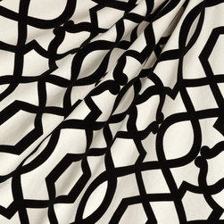 Sultan Pepper : Black - Fabric