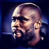 Israel Idonije's photo