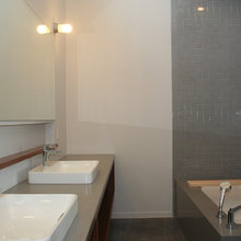 Powder bath