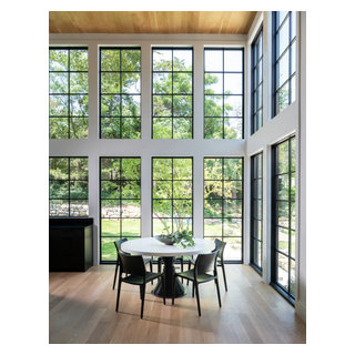 Kessler Park Perfection - Dallas - by Traci Connell Interiors