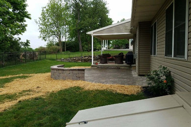 Patio - traditional backyard patio idea in Philadelphia