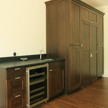 Wet Bar and Built-in