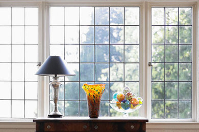 Dining room - modern dining room idea in Louisville