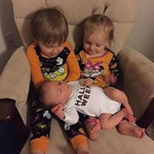 Adriana Lewis-Kampen's photo