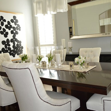 Classic contemporary dinning room