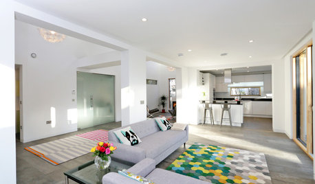 Houzz Tour: A Timber-clad, Modern Prefab Home in Scotland