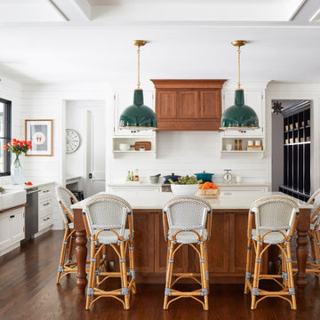 Libertyville Custom Farmhouse Kitchen