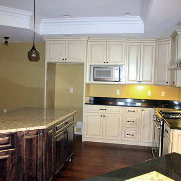 Two tone kitchen; painted maple and espresso