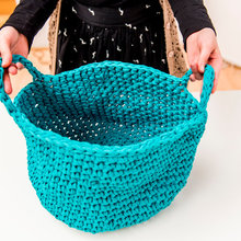 We are knitters: "Tejer relaja, es como una especie de yoga"