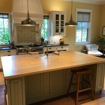 Maple Edge Grain Countertops