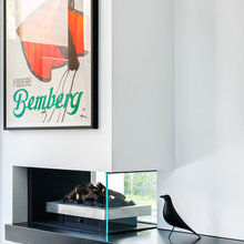 Living/fireplace