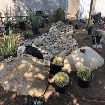 Culver City Frontyard Drycreek- no irrigation