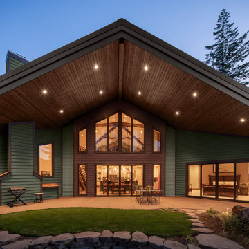 Santiam Canyon New Construction - Rear Porch