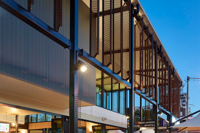Photo of a contemporary two-storey exterior in Brisbane.
