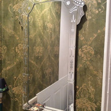 Bathroom wallpaper