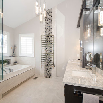 Ensuite with tall ceilings