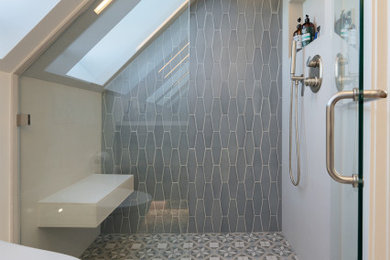 Example of a bathroom design in San Francisco