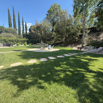Curved Stepping Stone Pathway Across Natural Lawn | Modern Backyard Layout Thous